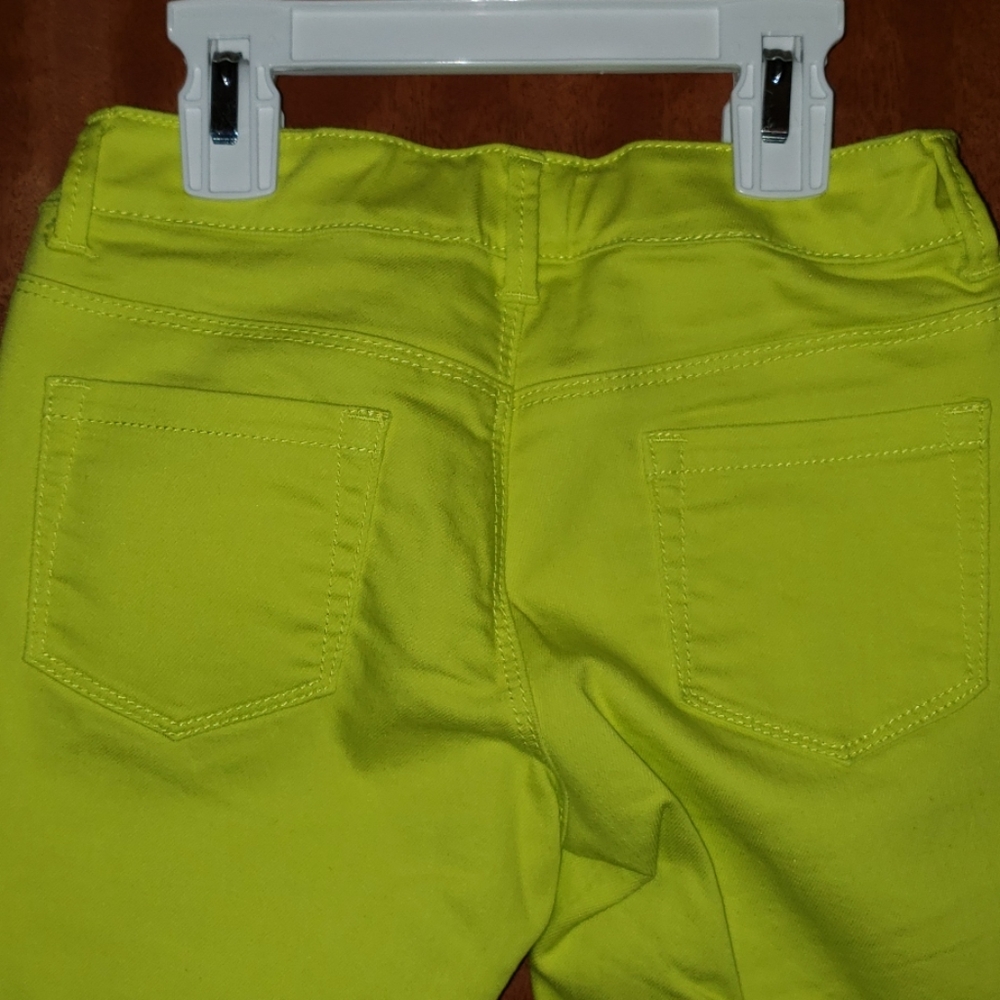 Like new, worn once! Lime green Skinny Jeans - Picture 5 of 7